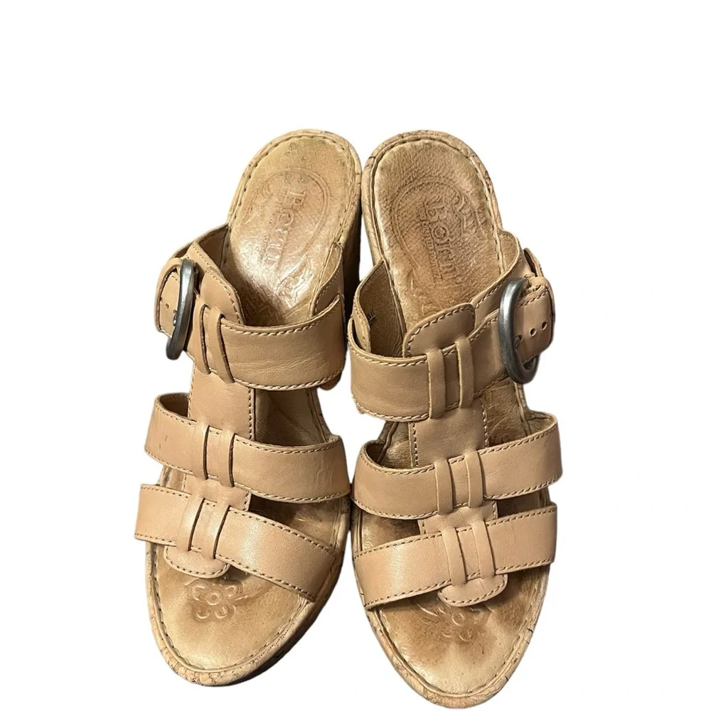 Born Wedge Platform Shoes- Tan size 8